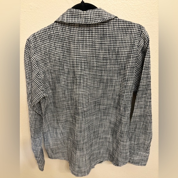 Abercrombie & Fitch long sleeve oversized tweed button up in grey - Picture 4 of 5